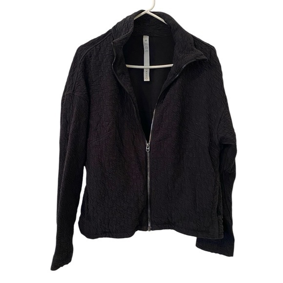 lululemon athletica Sweaters - Lululemon zip-up